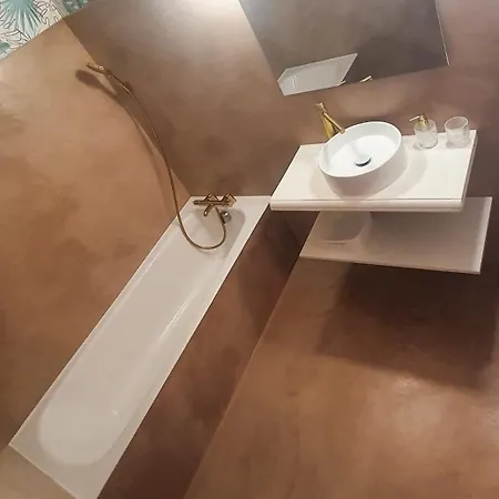 Appartement Prestige, Calme & Terrasse Ensoleillee *